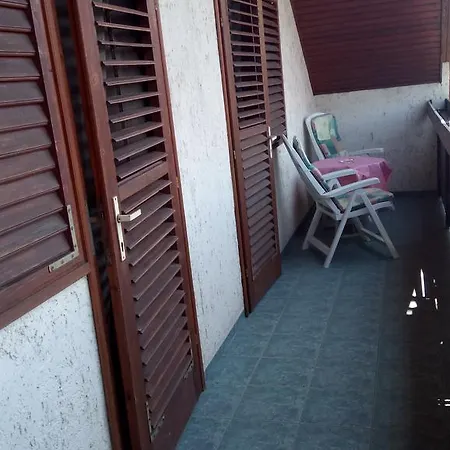 Sara Vendeghaz Apartment Balatonkeresztúr